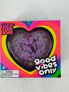 Schylling NeeDoh Good Vibes Only Glitter Heart Purple Groove Is In The Heart